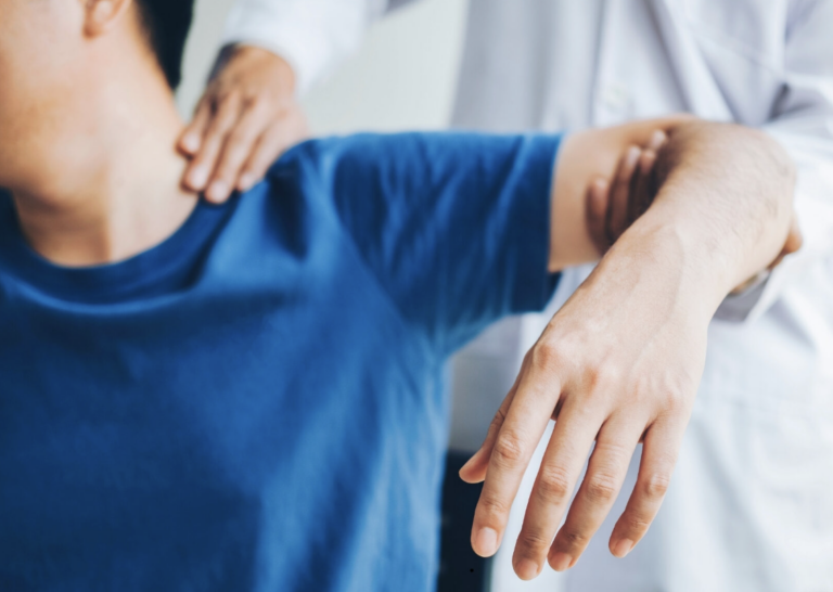 Dr. Muhammed Şahin yaşlılar için rehabilitasyon sürecini anlattı