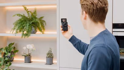 Akıllı Telefon mu Kompakt Fotoğraf Makinesi mi? Hangisi Daha İyi?