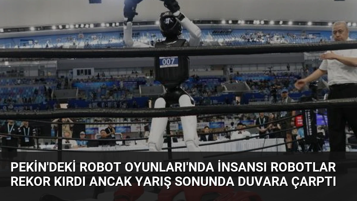 Pekin’deki Robot Oyunları’nda İnsansı Robotlar Rekor Kırdı Ancak Yarış Sonunda Duvara Çarptı